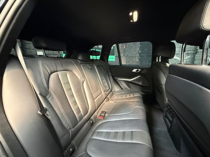 BMW X5 2021