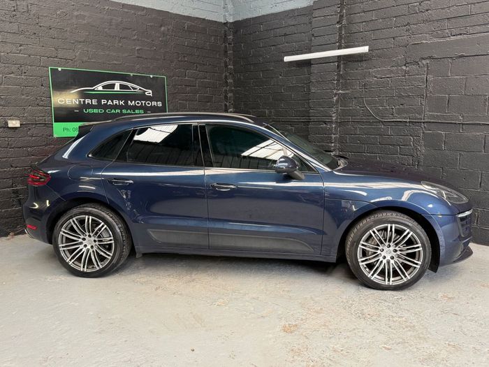 Porsche Macan 2015