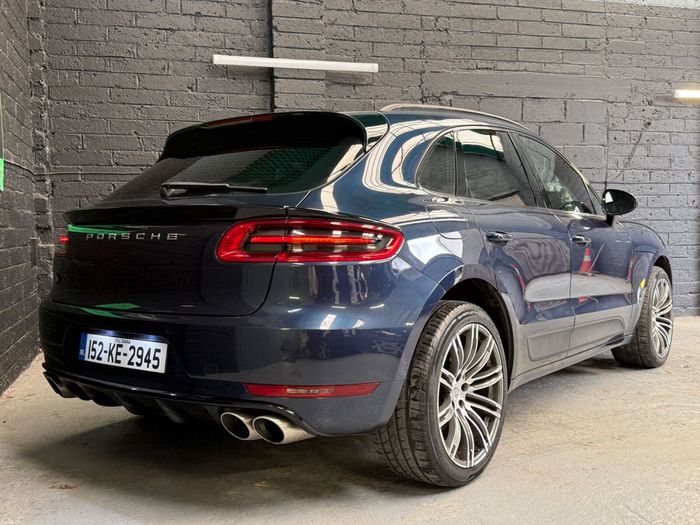Porsche Macan 2015