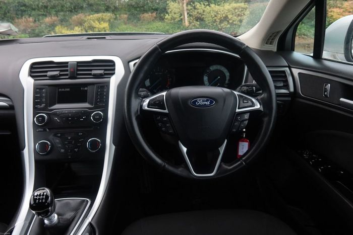 Ford Mondeo 2016