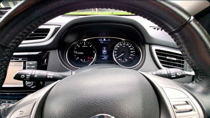 Nissan X-Trail 2016
