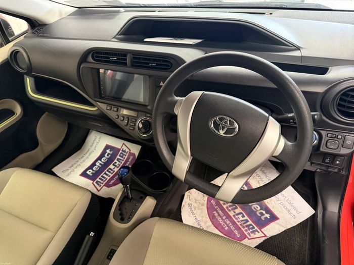 Toyota Aqua 2014