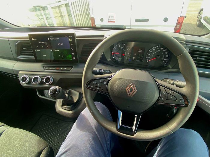 Renault Master 2025