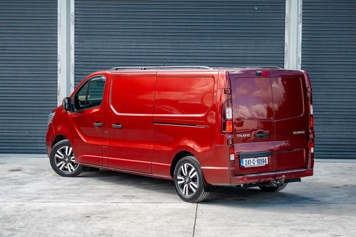 Renault Trafic 2024