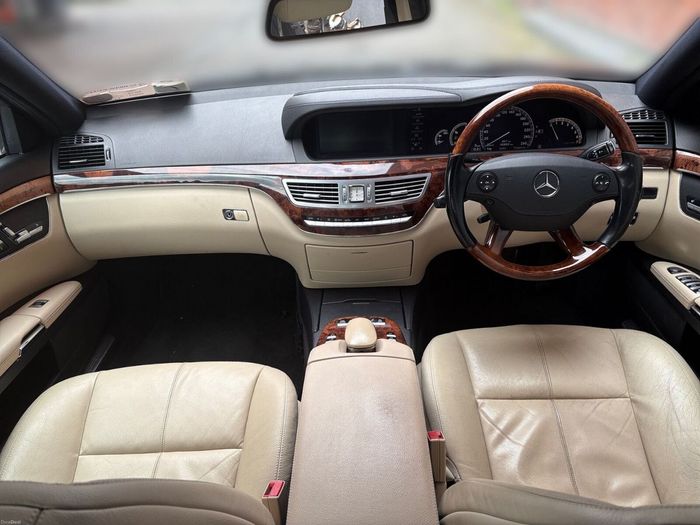 Mercedes-Benz S-Class 2008