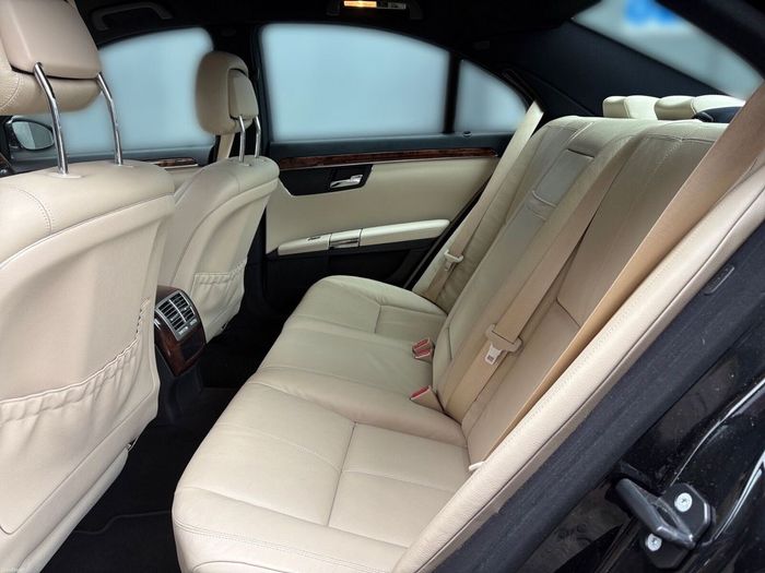 Mercedes-Benz S-Class 2008