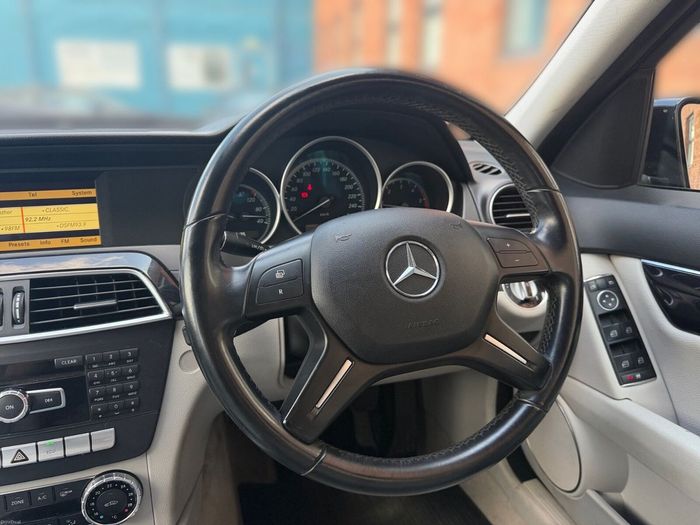 Mercedes-Benz C-Class 2012
