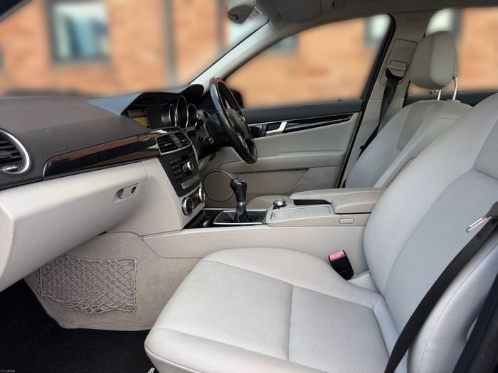 Mercedes-Benz C-Class 2012