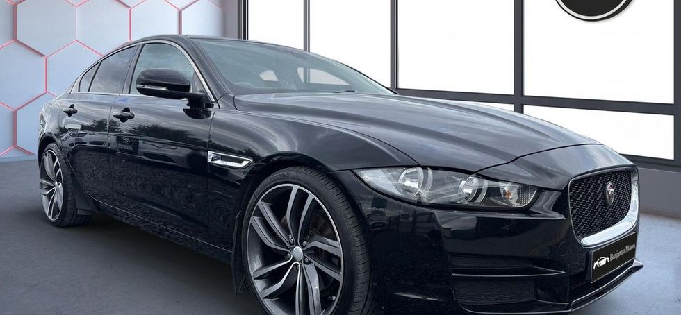 Jaguar XE 2015