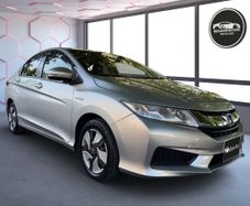 Honda Grace 2016