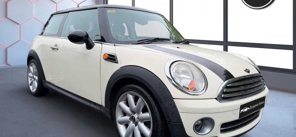 MINI Cooper 2010