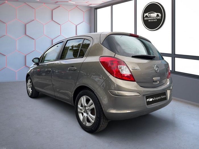 Opel Corsa 2012