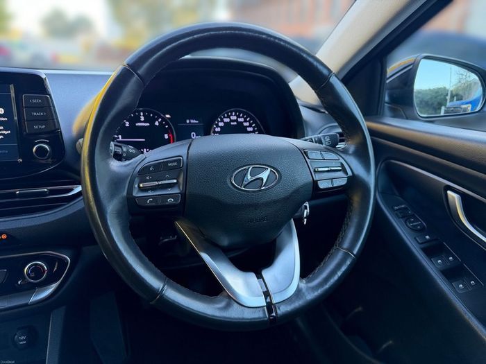 Hyundai i30 2021