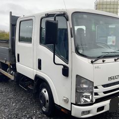 Isuzu NPR 2018