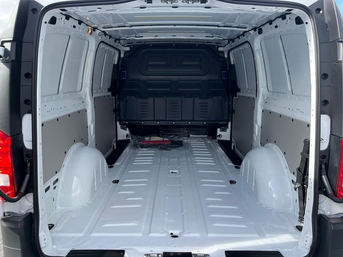 Mercedes-Benz Vito 2024