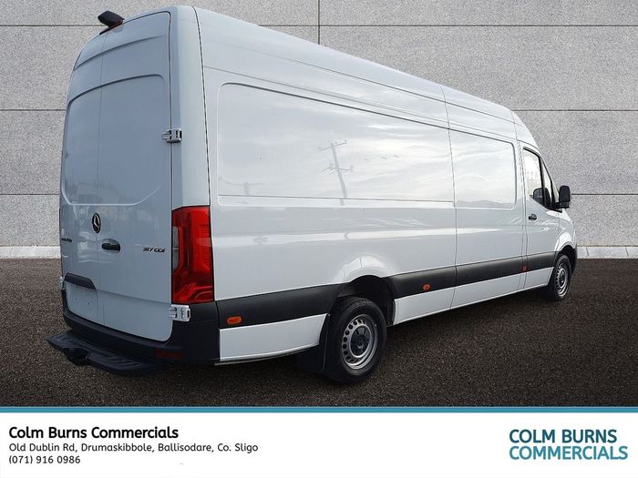 Mercedes-Benz Sprinter 2024