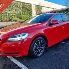 Volvo V40 2018