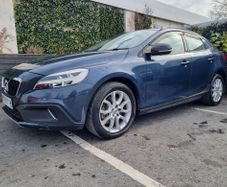 Volvo V40 2017