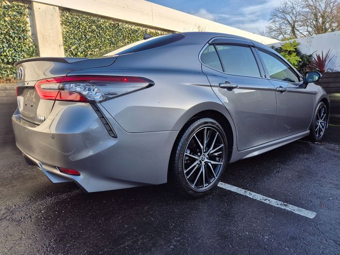 Toyota Camry 2023
