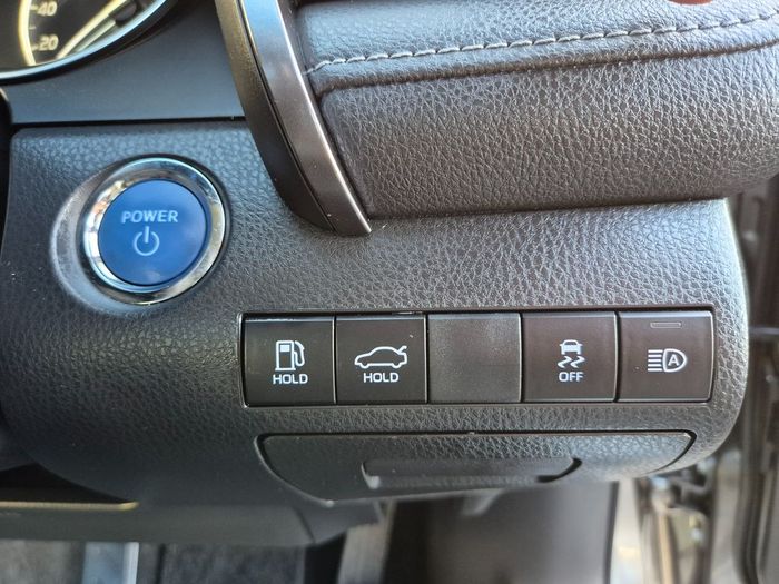Toyota Camry 2023