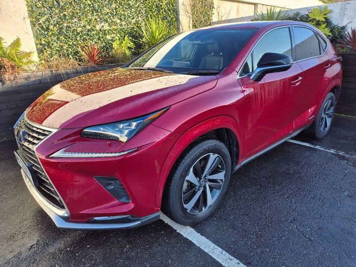 Lexus NX 300h 2020