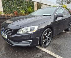 Volvo V60 2015