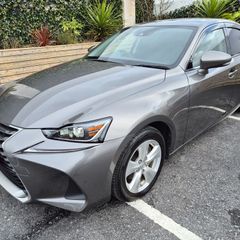 Lexus IS300h 2020