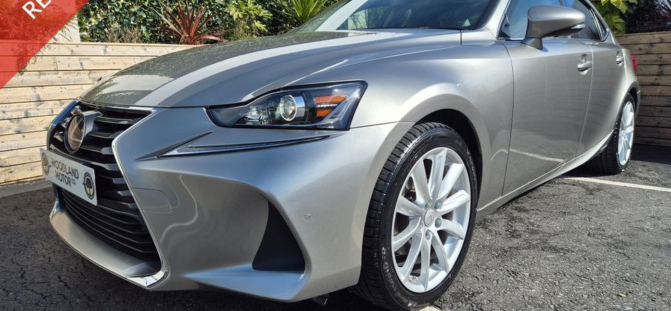 Lexus IS300h 2020