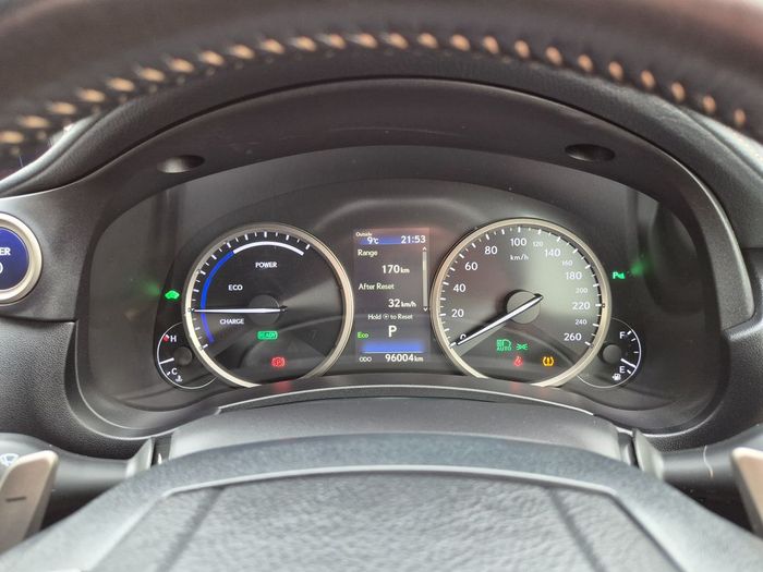 Lexus NX 300h 2021