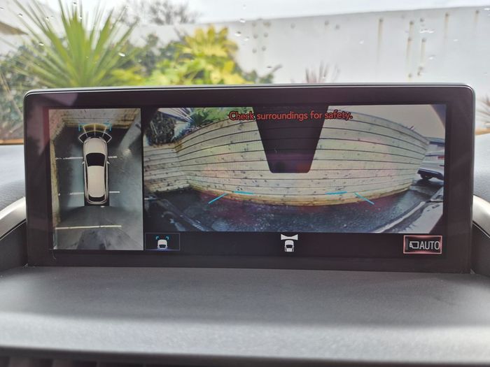 Lexus NX 300h 2021