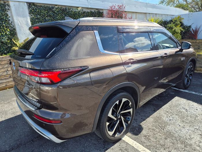 Mitsubishi Outlander 2022