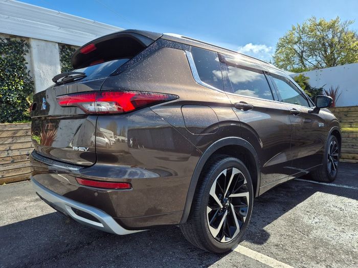 Mitsubishi Outlander 2022