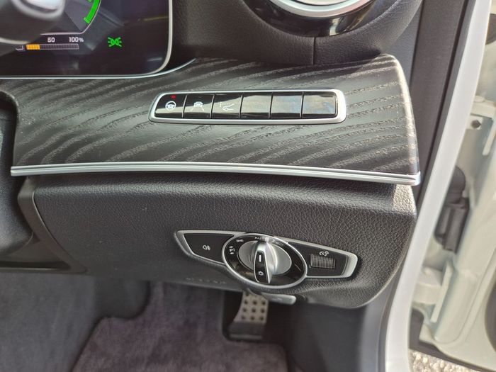 Mercedes-Benz E-Class 2020