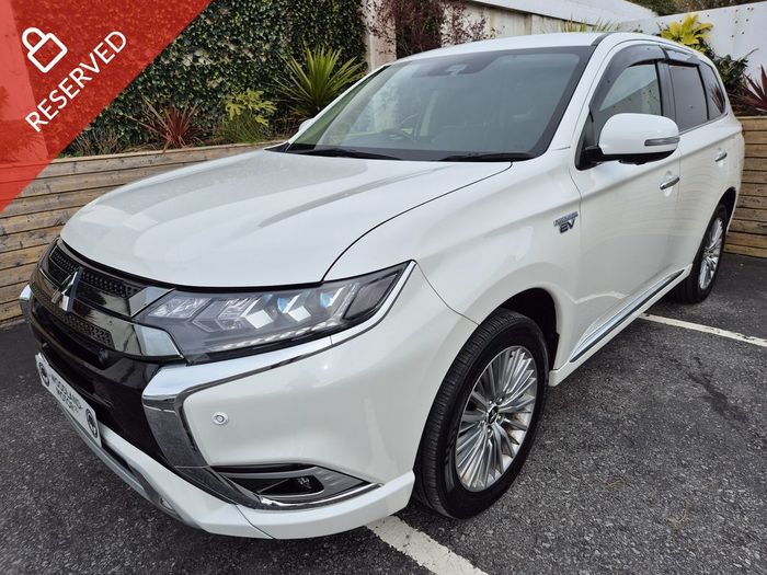 Mitsubishi Outlander 2021