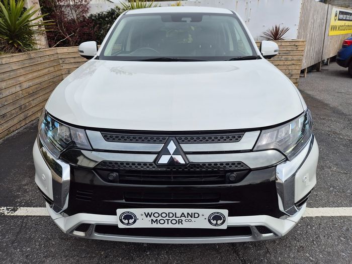 Mitsubishi Outlander 2021