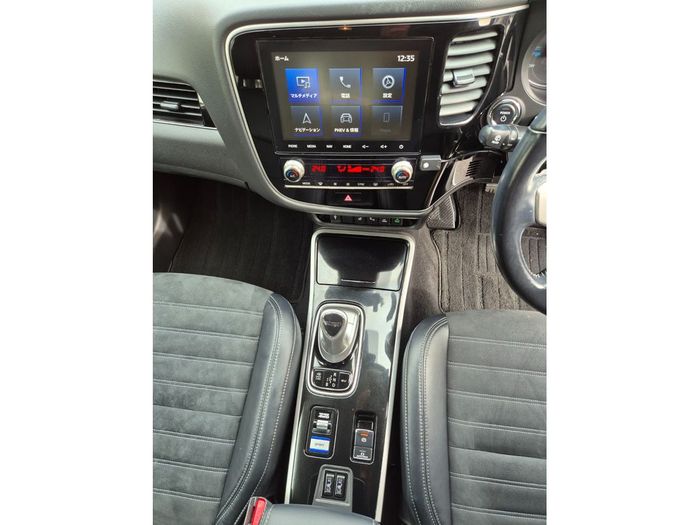 Mitsubishi Outlander 2021