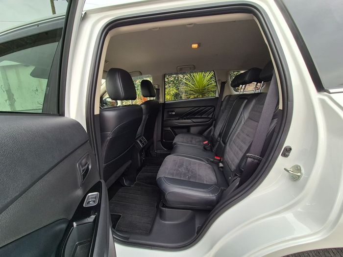 Mitsubishi Outlander 2021