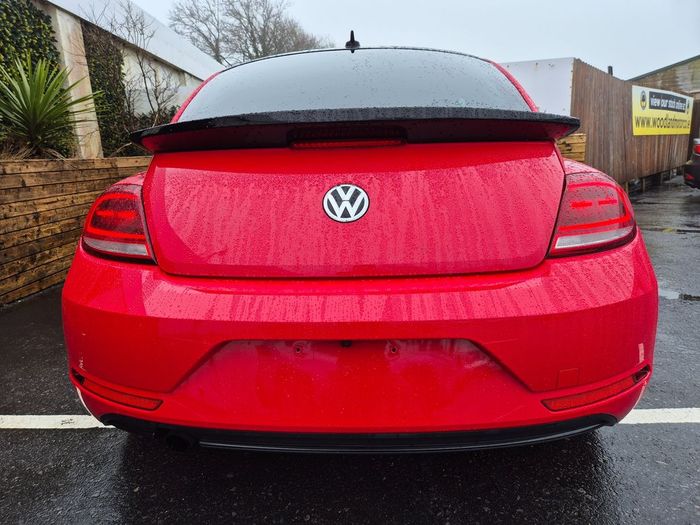Volkswagen Beetle 2018