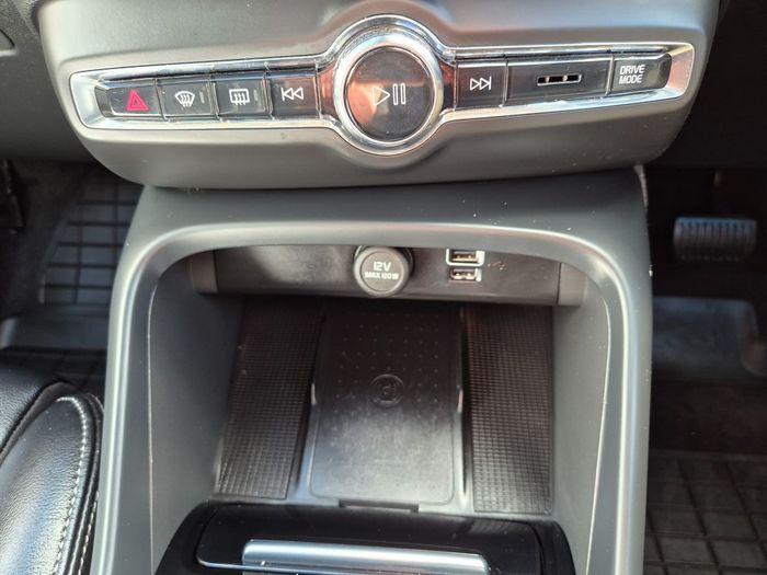 Volvo XC40 2022