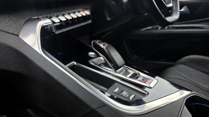 Peugeot 3008 2021