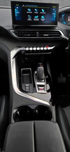 Peugeot 3008 2021