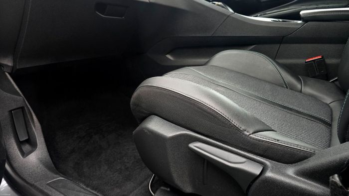 Peugeot 3008 2021