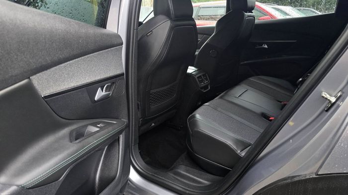 Peugeot 3008 2021
