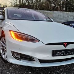 Tesla Model S 2018