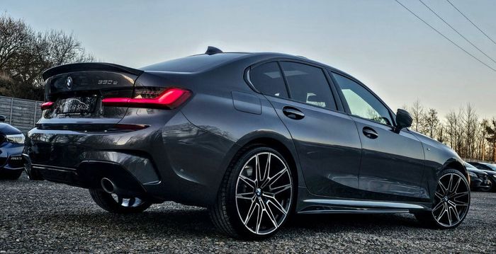 BMW 3 Series 2019