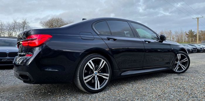 BMW 7 Series 2016