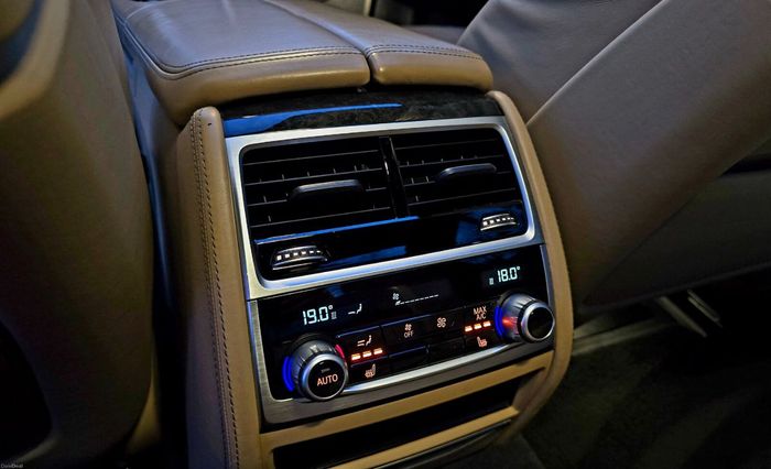 BMW 7 Series 2016