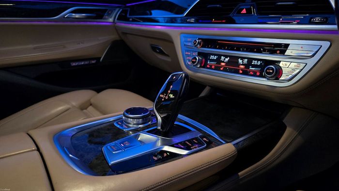 BMW 7 Series 2016