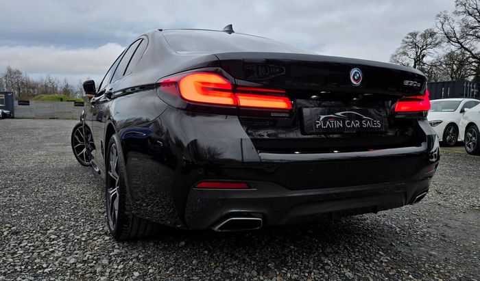 BMW 5 Series 2022