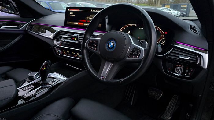 BMW 5 Series 2022